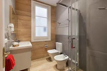 Nextdoor Miro Barcelona Apartment