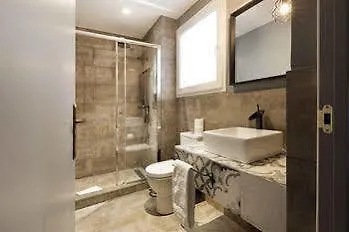 Nextdoor Miro Barcelona Apartment