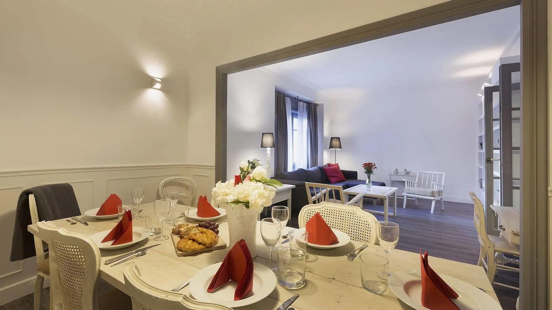 Nextdoor Miro Barcelona Apartment