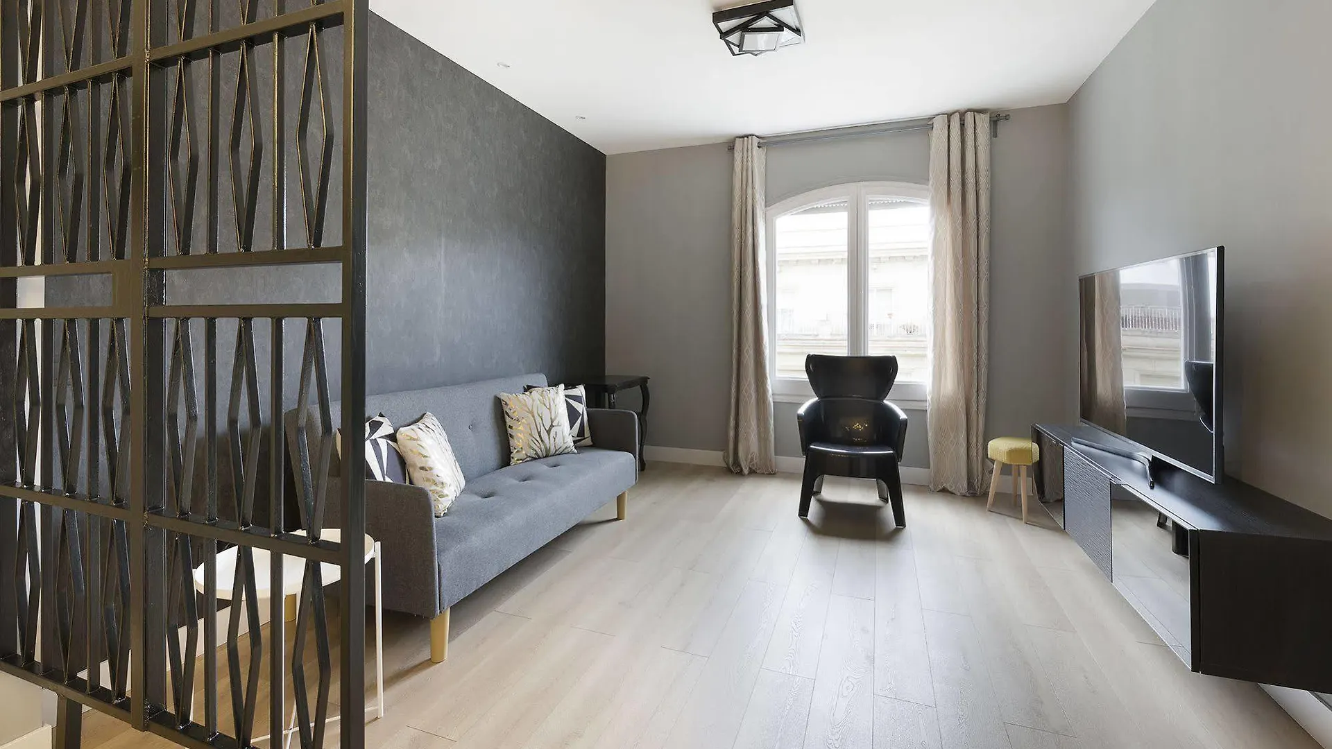 Nextdoor Miro Barcelona Apartment