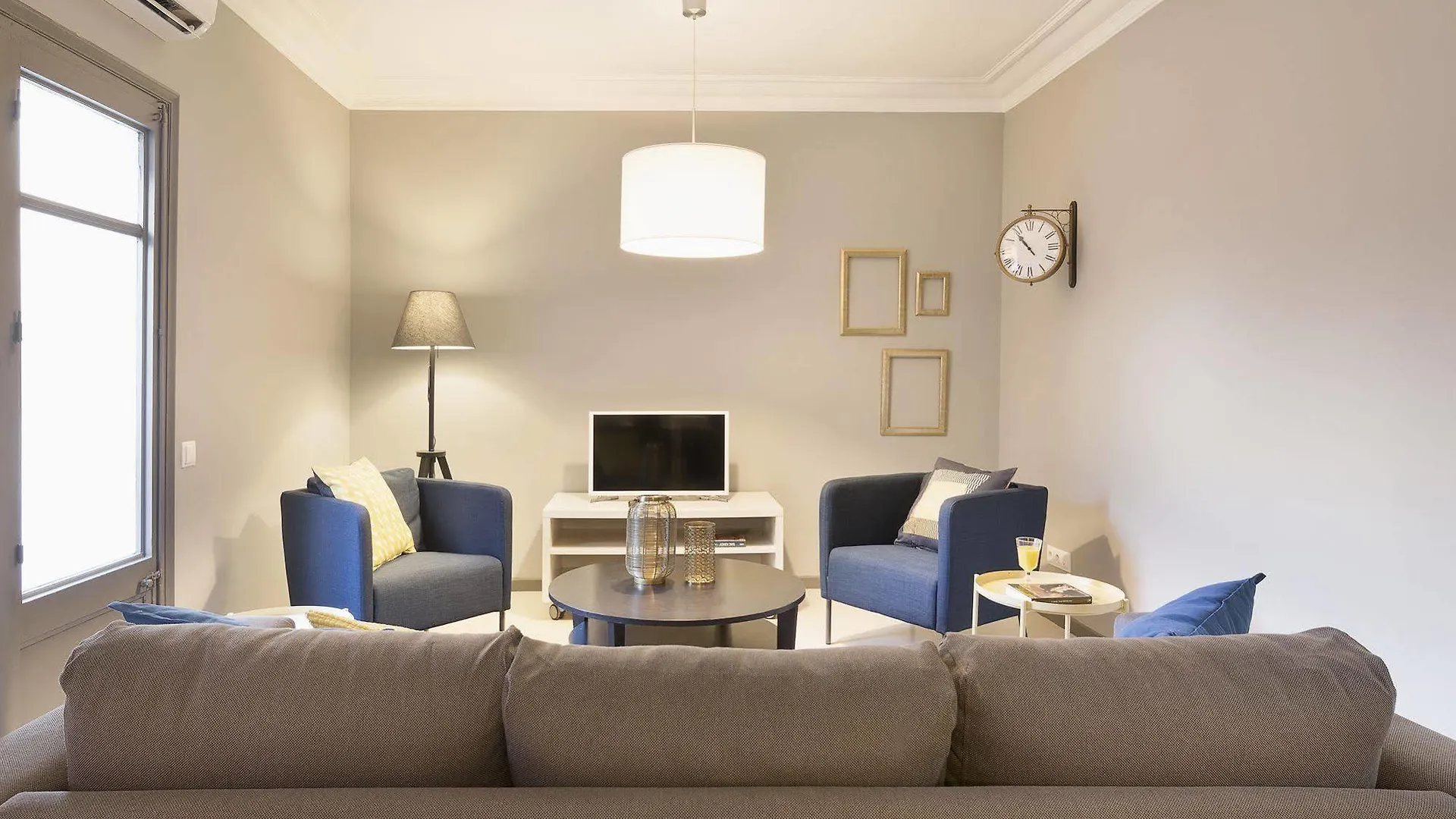 Nextdoor Miro Barcelona Apartment